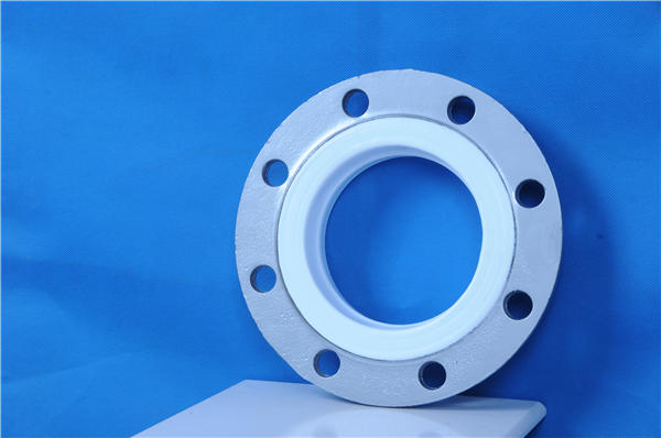 ת������